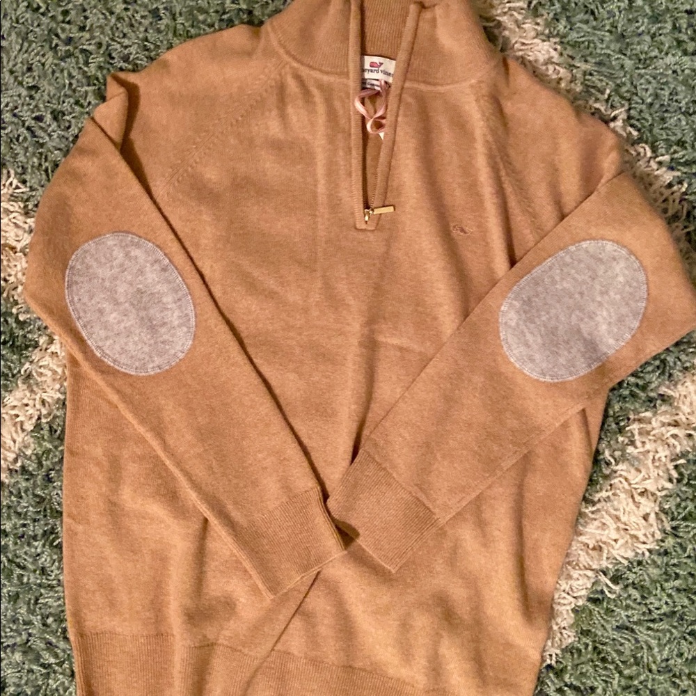 NWT Vineyard Vines pullover